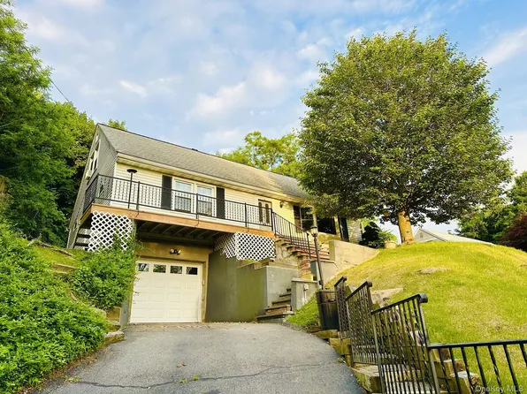5 Meadowbrook Drive, Ossining, NY 10562