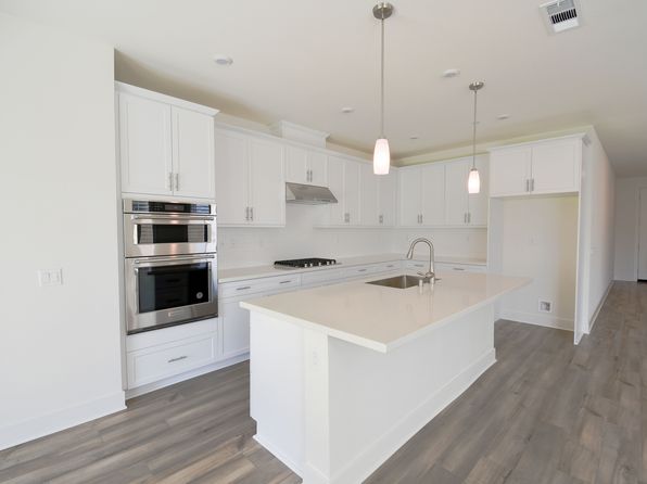 16576 Ground Breaker Ave