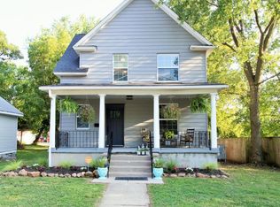 1222 W Daugherty St, Webb City, MO 64870