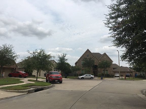 4th image of 520 Jordan Creek Ct