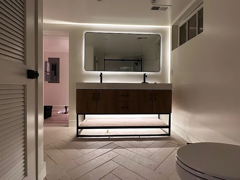 950 E Bayaud Ave — Photo 11