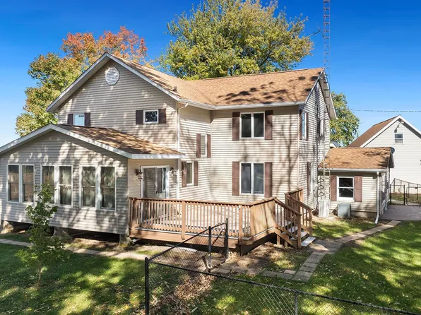 1182 Inlet Rd, Amboy, IL 61310