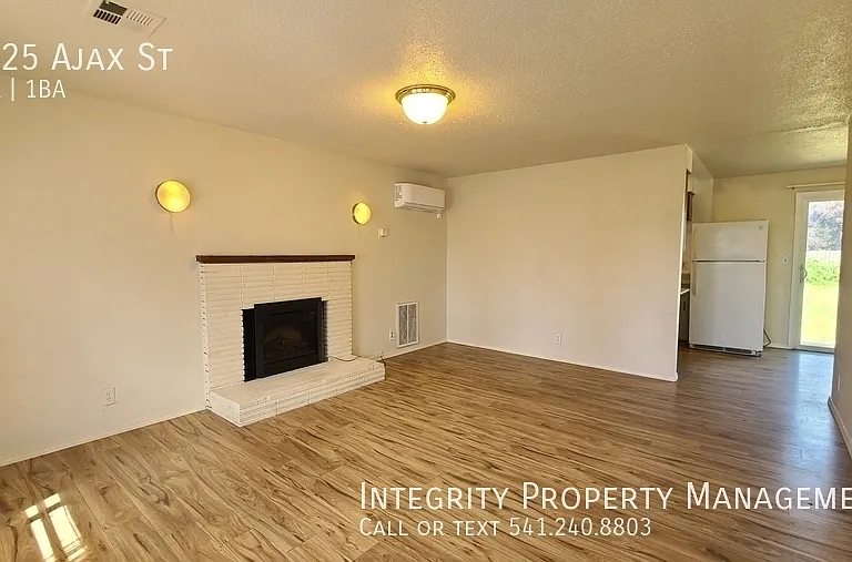 7925 Ajax St — Photo 4