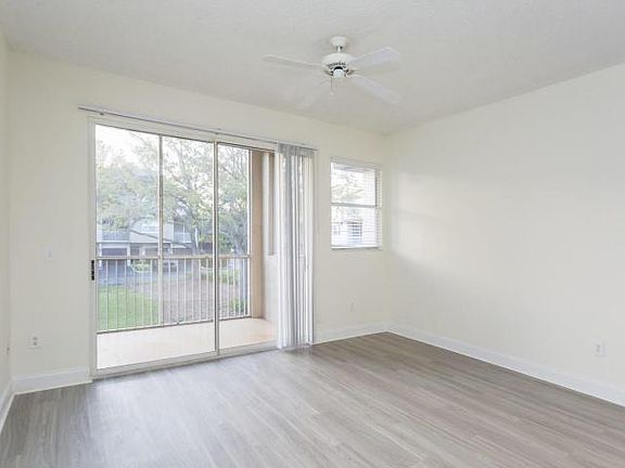 2nd image of 3467 Coral Springs Dr