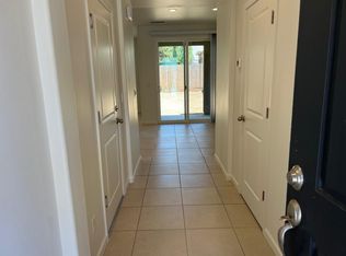 5438 W Santa Cruz Way, Fresno, CA 93722