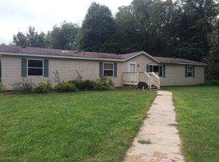 12260 Sandy Bottom Rd NE, Greenville, MI 48838