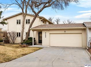 3132 S 128th Cir, Omaha, NE 68144