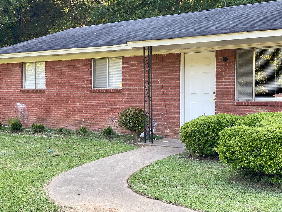 1st image of 147 Willie Burrell Dr