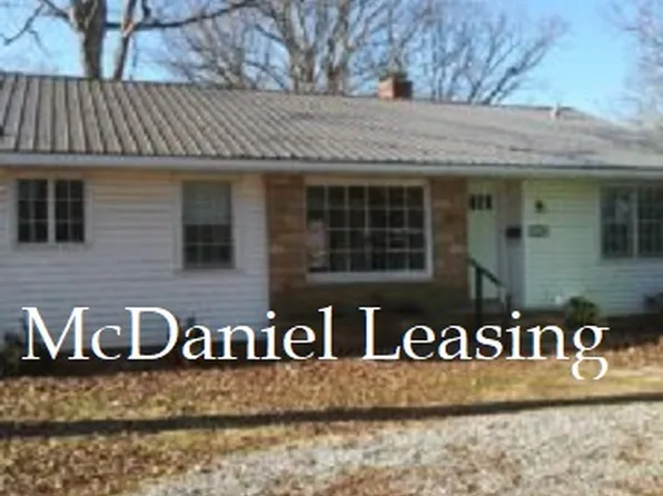 392 Woodside Ln, Spartanburg, SC 29302