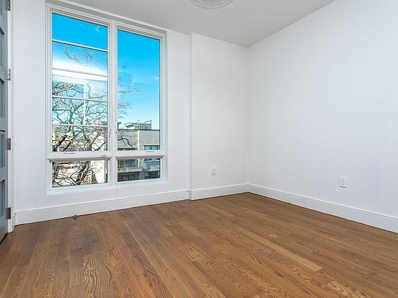 3rd image of 69 Stockholm St #B4