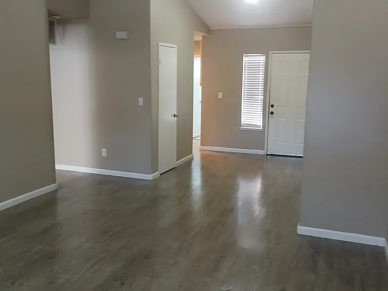 4741 Knollpark Cir — Photo 21