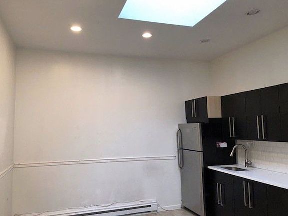 2nd image of 1673 Nostrand Ave #3L