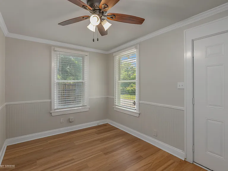 857 Gladstone Blvd #1/2 — Photo 11
