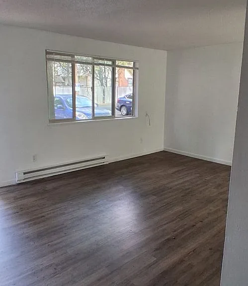 Zion Court 18 plex — Photo 2