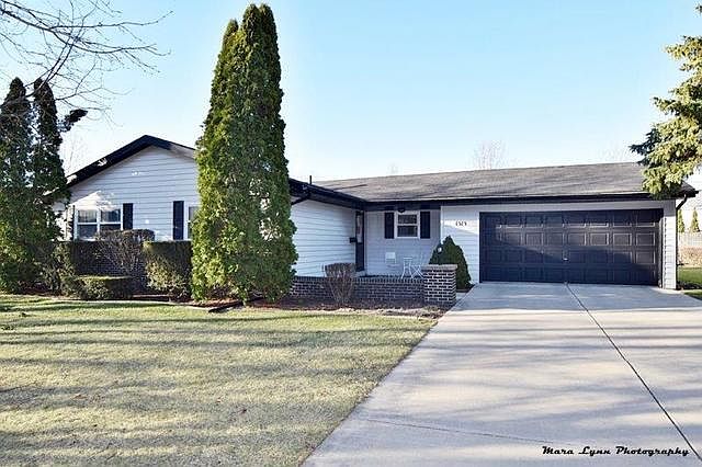 1st image of 1515 Crestwood Ct