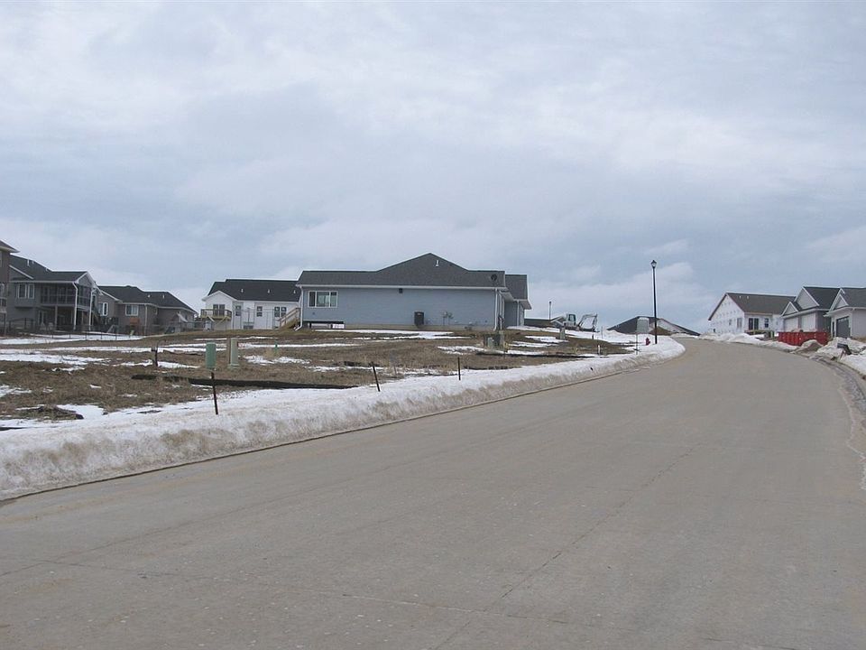 1st image of 712 Sullivan St Lot 22