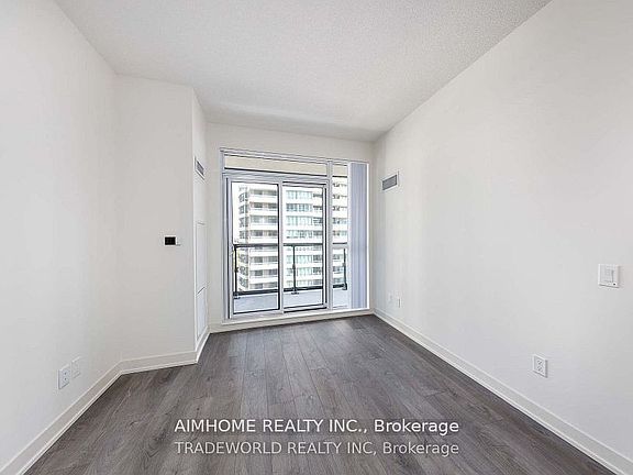5th image of 4955 Yonge St #1205