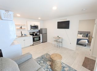 2153 Bougainvillea St #B, Sarasota, FL 34239