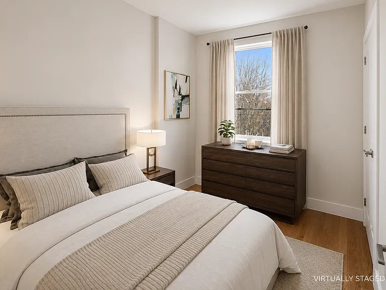 598 Myrtle Ave #4F — Photo 4