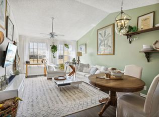 6323 La Costa Dr APT L, Boca Raton, FL 33433