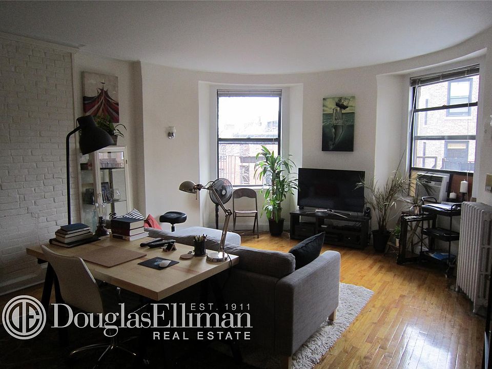 1st image of 27 Grace Ct APT 10