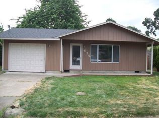 475 S 10th St, Saint Helens, OR 97051