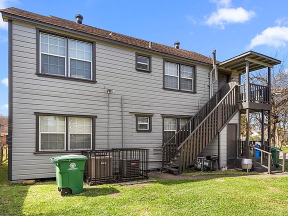 3rd image of 1501 Godwin St Unit 2