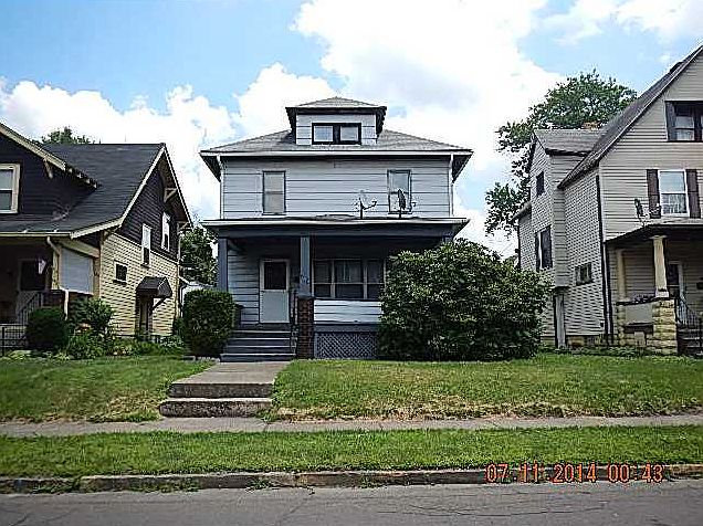 1st image of 499 S Oakland Ave