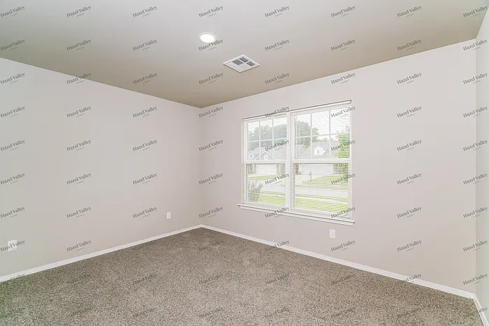 3713 S 12th Pl — Photo 8