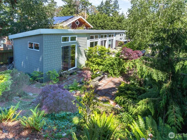 1650 Cherry Street, Port Townsend, WA 98368