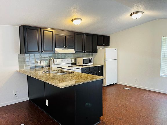 2nd image of 23165 Windwood Forest Dr