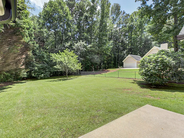 56 Pemberton Pl — Photo 4