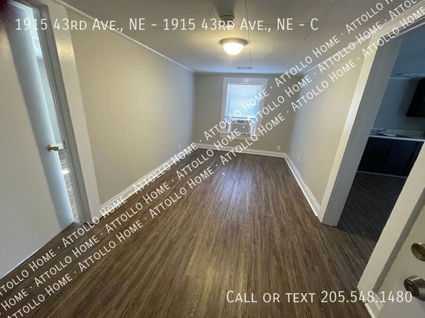 1915 43rd Ave NE APT C