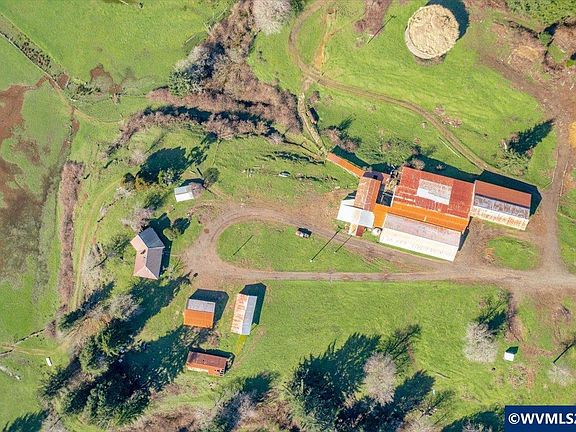 5th image of 10468 Siletz Hwy