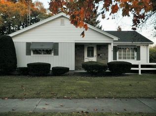 1339 N 9th St, Manitowoc, WI 54220