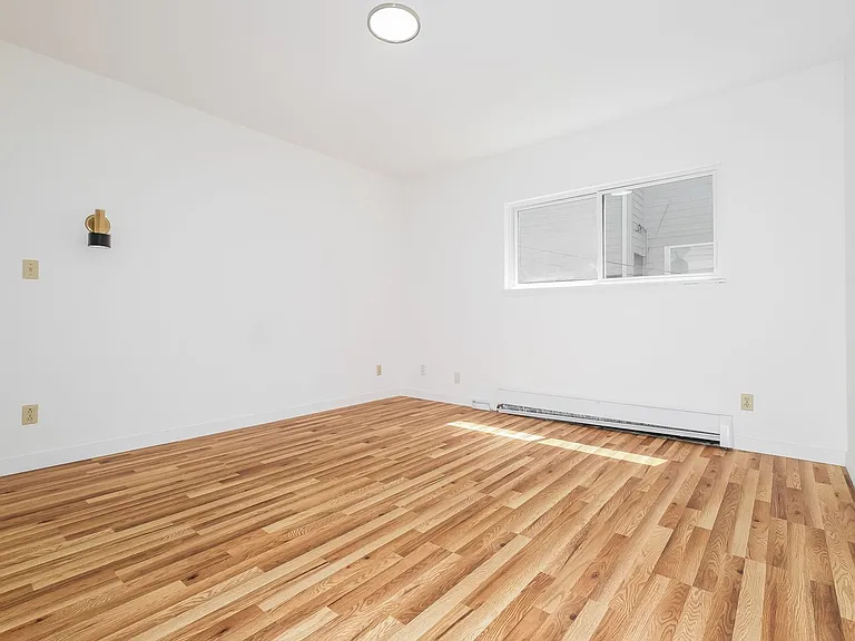 15433 22nd Ave SW — Photo 15