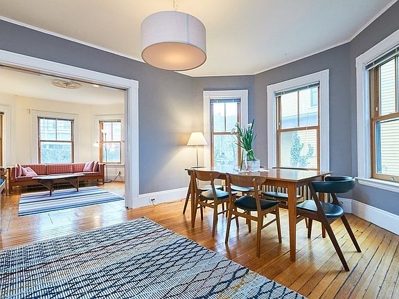 3rd image of 343 Pearl St #1