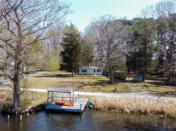 1645 Railway Ln, Lanexa, VA 23089