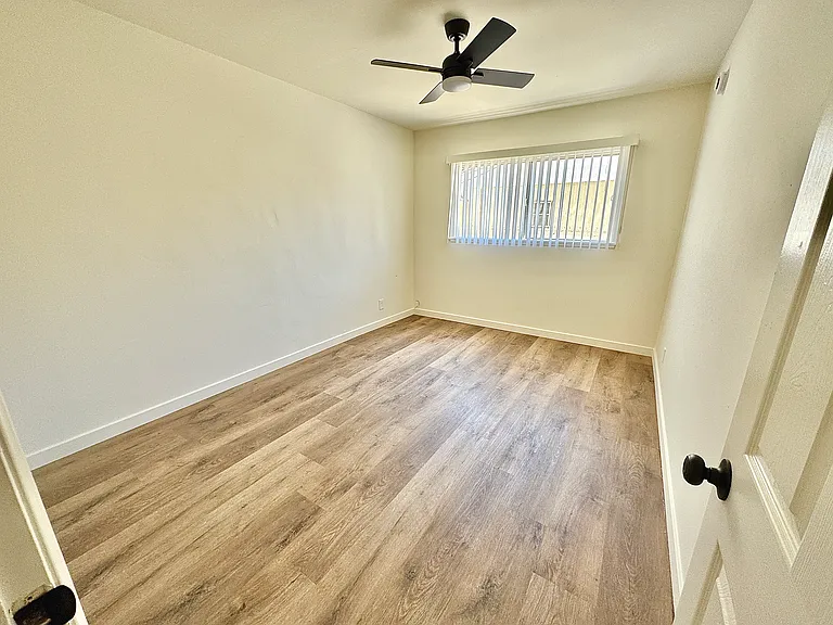6743 Haskell Ave #3 — Photo 11