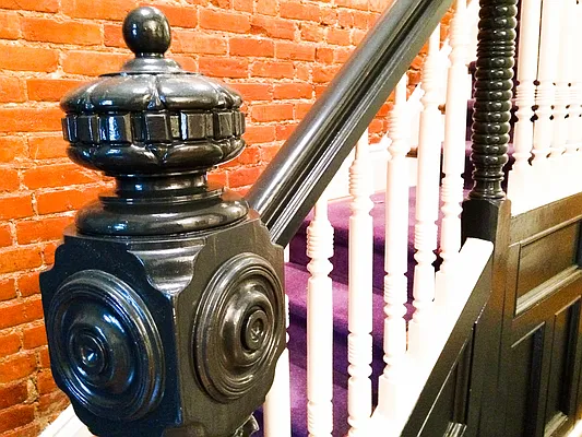 Rented by Farran & Associates | media 42