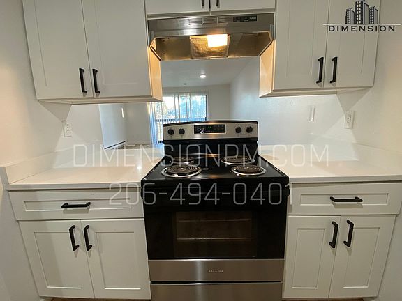5th image of 5725 Auburn Way S #109