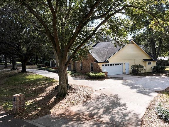 5th image of 4232 Willow Park Dr