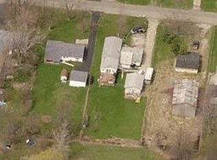 33791 Henwell Rd, Columbia Station, OH 44028