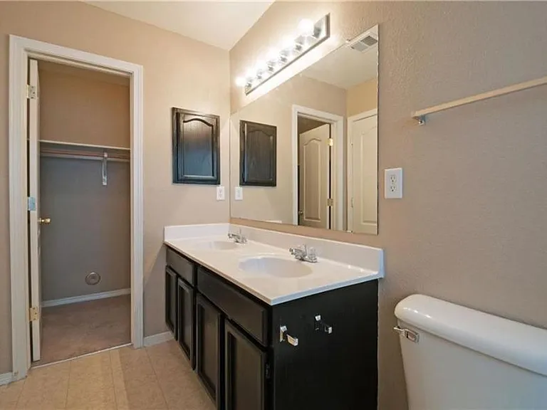 304 Jim Hofher Pl — Photo 11