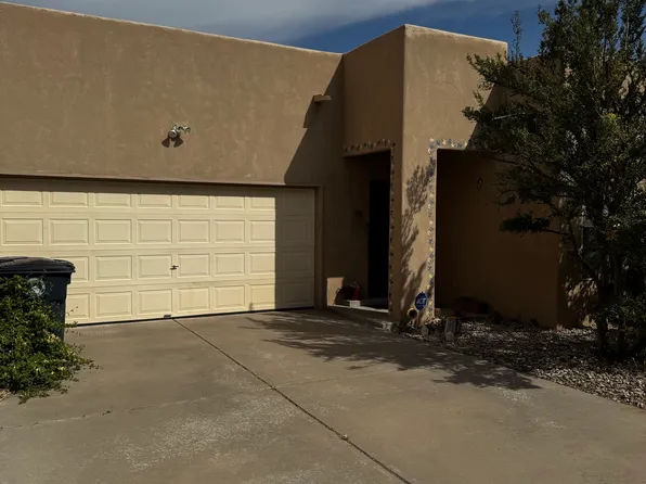 514 Cordova Ave NW, Albuquerque, NM 87107