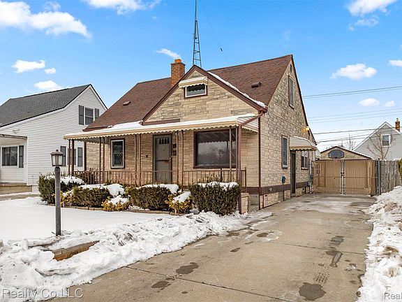 2nd image of 14716 Eureka Rd