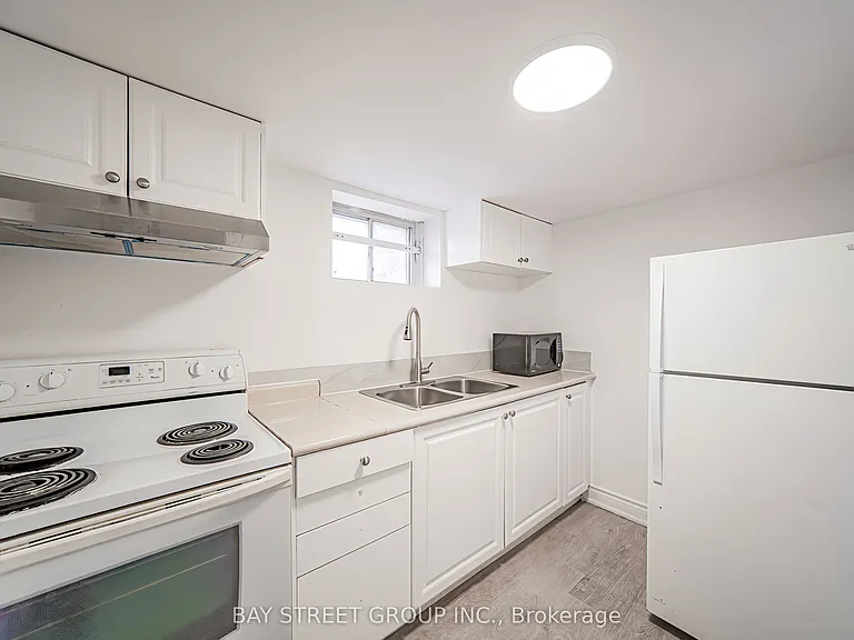 1 Datchet Rd #BASEMENT — Photo 2