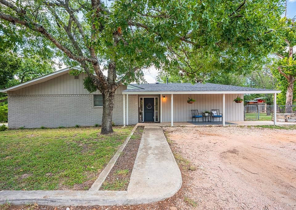 1st image of 501 Fawn Dr