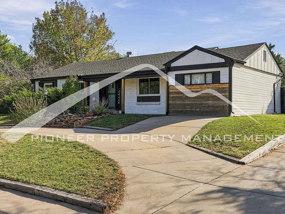 10420 W 13th Pl