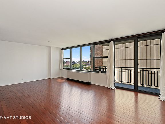 3rd image of 3440 N Lake Shore Dr APT 10E